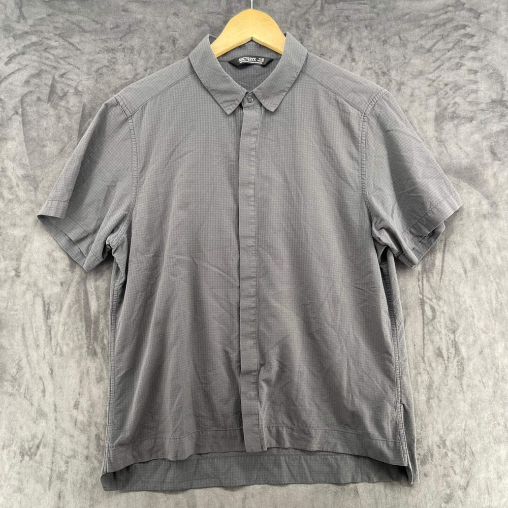 Arcteryx Mens Skyline Short Sleeve Shirt Grey Grid Snap Front 17218 Size M